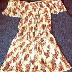 Off the shoulder floral romper